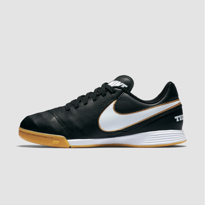 NIKE JR TIEMPO LEGEND VI IC (819190-010)