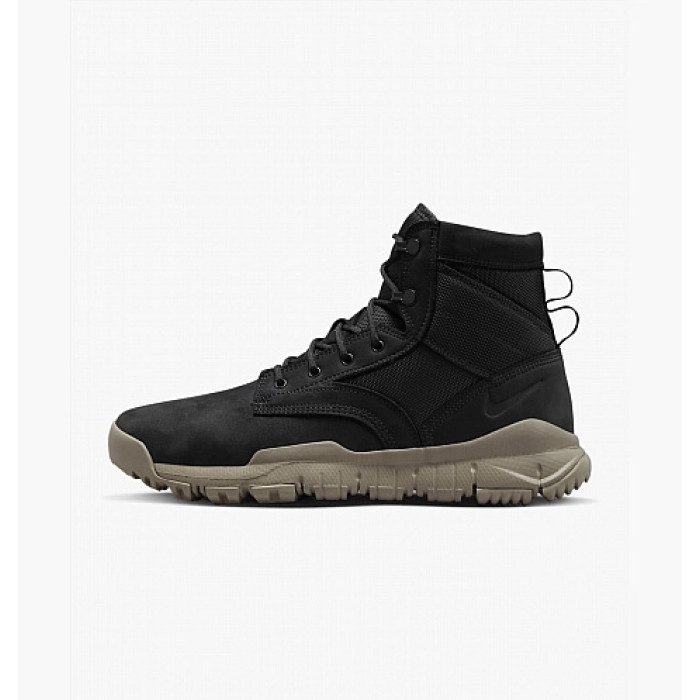 Чоловічі черевики NIKE SFB 6 NSW LEATHER 862507-002
