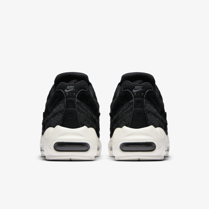 Жіночі кросівки NIKE WMNS AIR MAX 95 LX AA1103-001