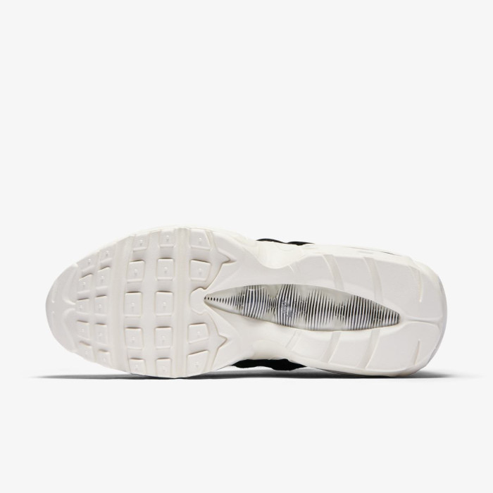 Жіночі кросівки NIKE WMNS AIR MAX 95 LX AA1103-001
