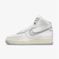 Жіночі кросівки NIKE W AF1 SCULPT DC3590-101