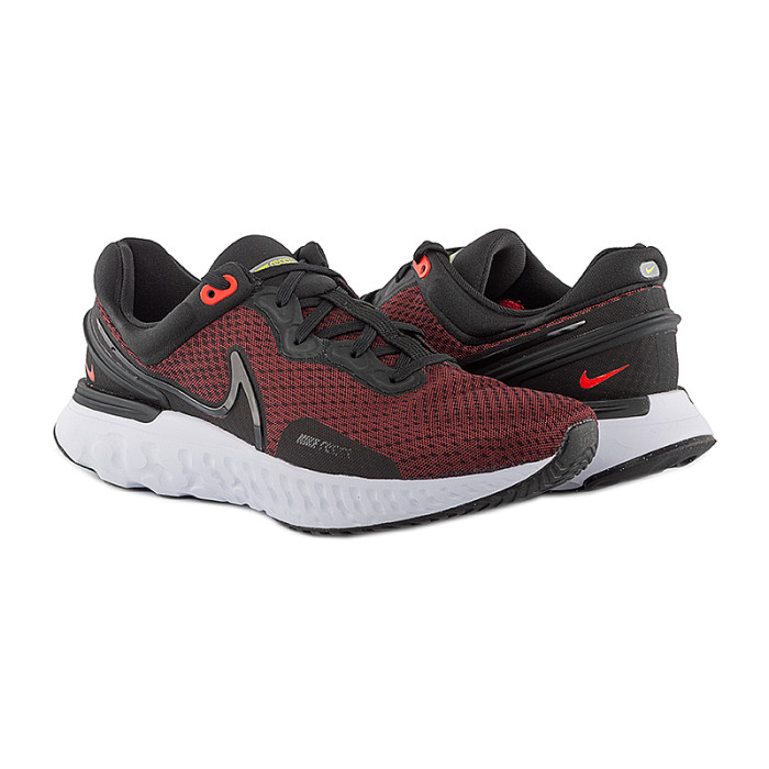 Кросівки Nike REACT MILER 3