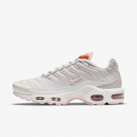 Жіночі кросівки WMNS NIKE AIR MAX PLUS DD6612-001