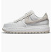 Чоловічі кросівки Nike Air Force 1 Luxe DD9605-100