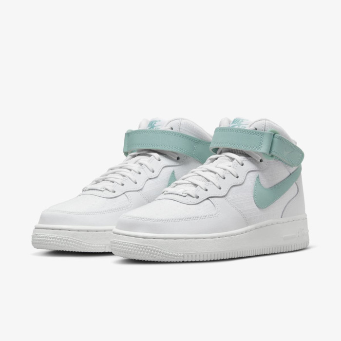 Жіночі кросівки NIKE WMNS AIR FORCE 1 07 MID DD9625-103