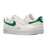 Кросівки Nike AIR FORCE 1 07 LV8
