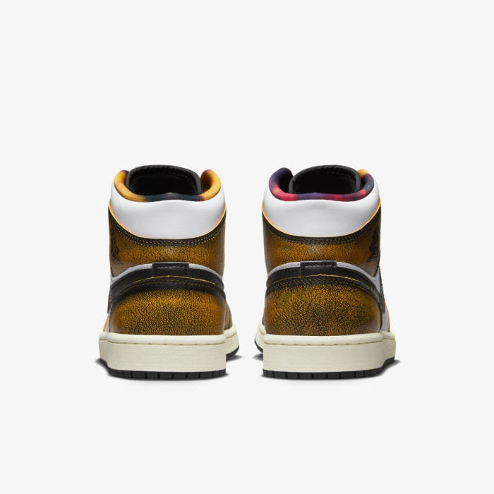 Чоловічі кросівки AIR JORDAN 1 MID SE DQ8417-071