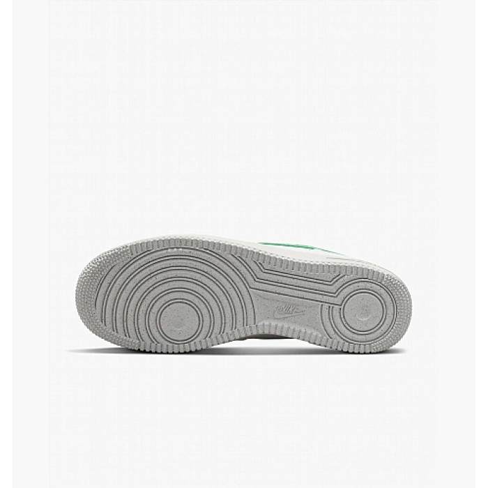 Чоловічі кросівки Nike Air Force 1 07 DR8593-100