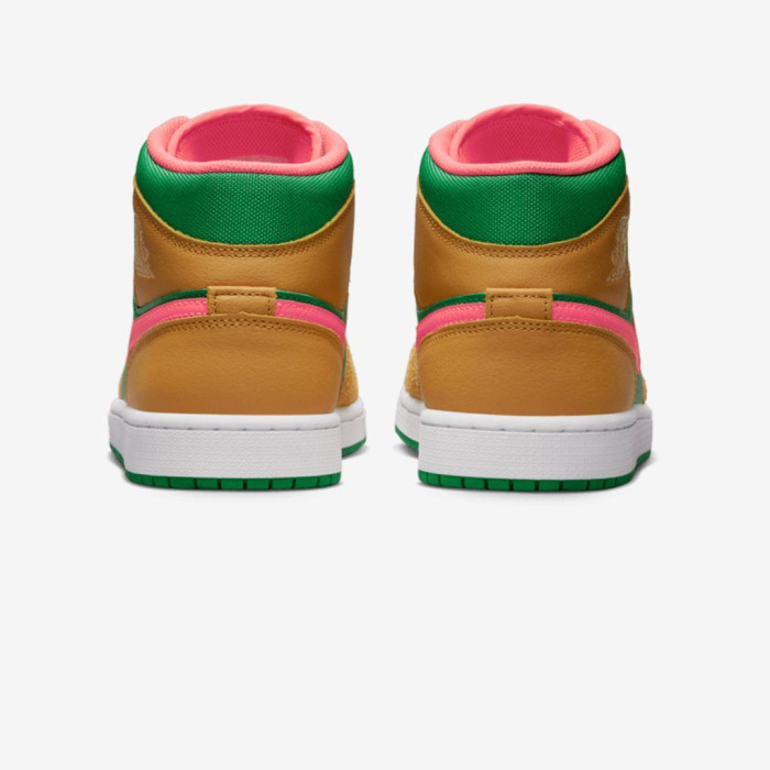Чоловічі кросівки AIR JORDAN 1 MID SE DX4332-700
