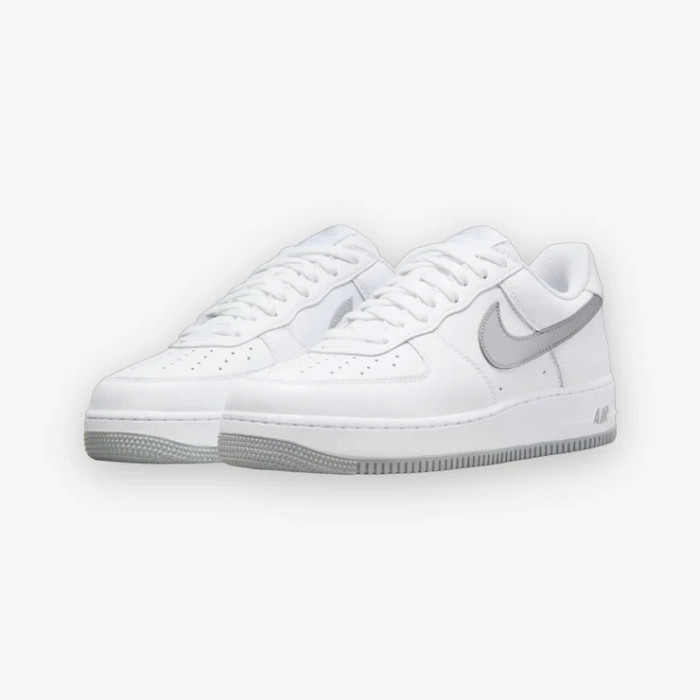 Чоловічі кросівки AIR FORCE 1 LOW RETRO DZ6755-100