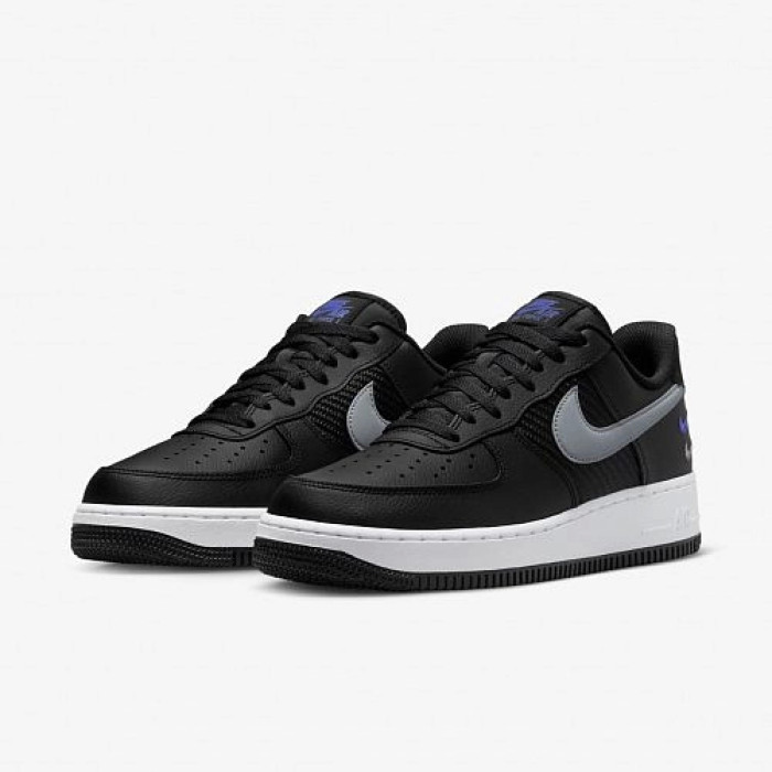 Чоловічі кросівки NIKE AIR FORCE 1 07 FD0666-001
