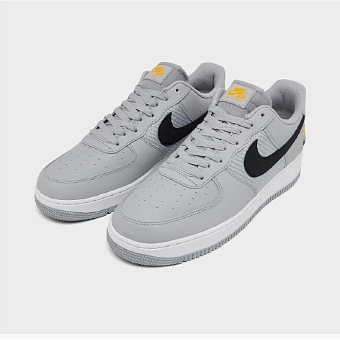 Чоловічі кросівки NIKE AIR FORCE 1 07 FD0666-002