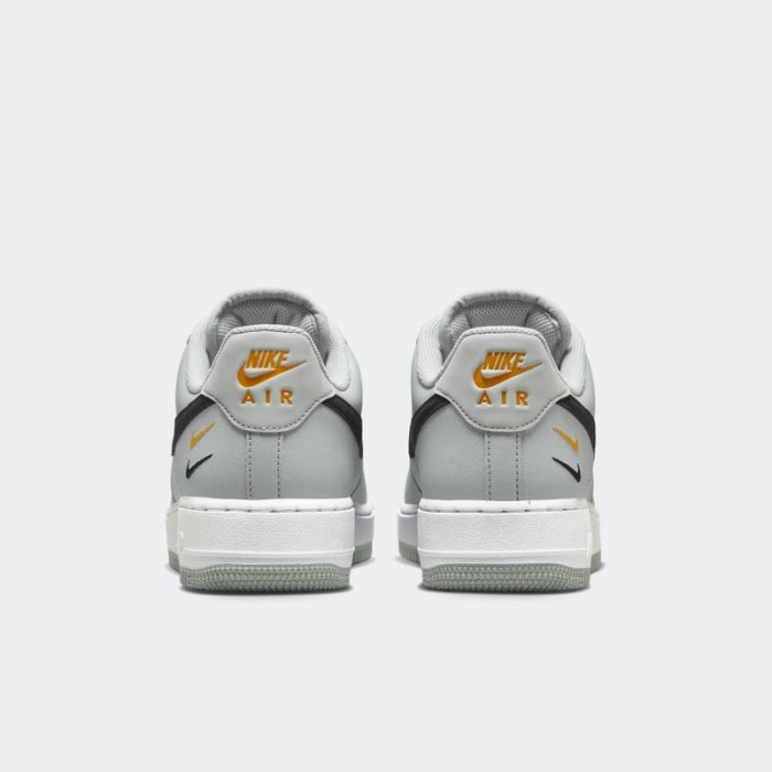 Чоловічі кросівки NIKE AIR FORCE 1 07 FD0666-002