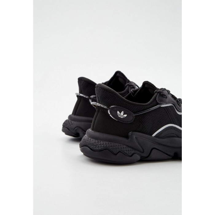 Жіночі кросівки Adidas Ozweego Marathon Running Q46168