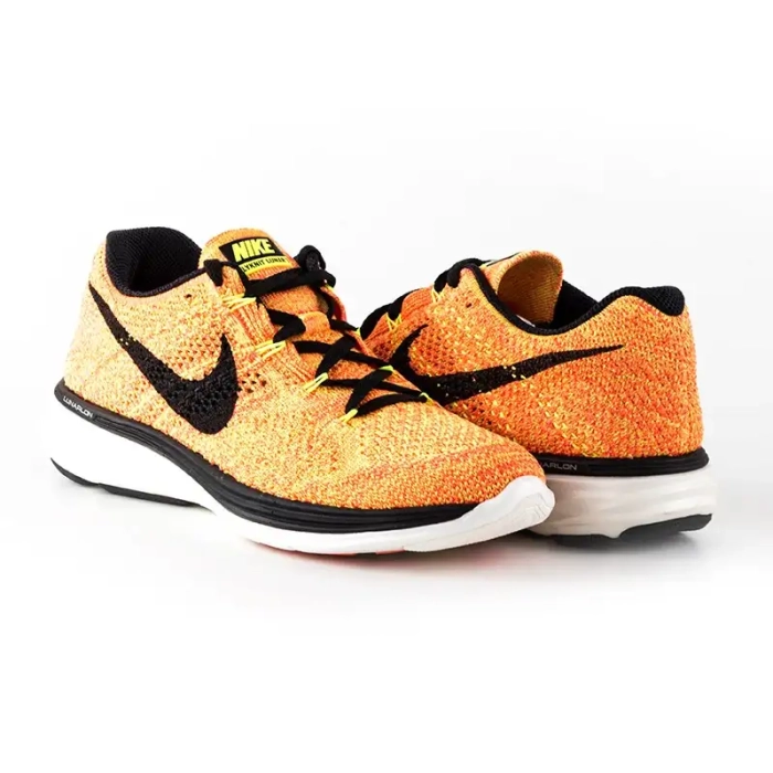 Кроссовки Nike WMNS FLYKNIT LUNAR3