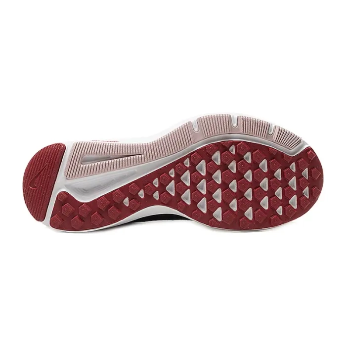 Кроссовки Nike Quest 2