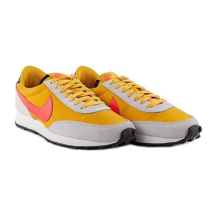 Кроссовки Nike Daybreak