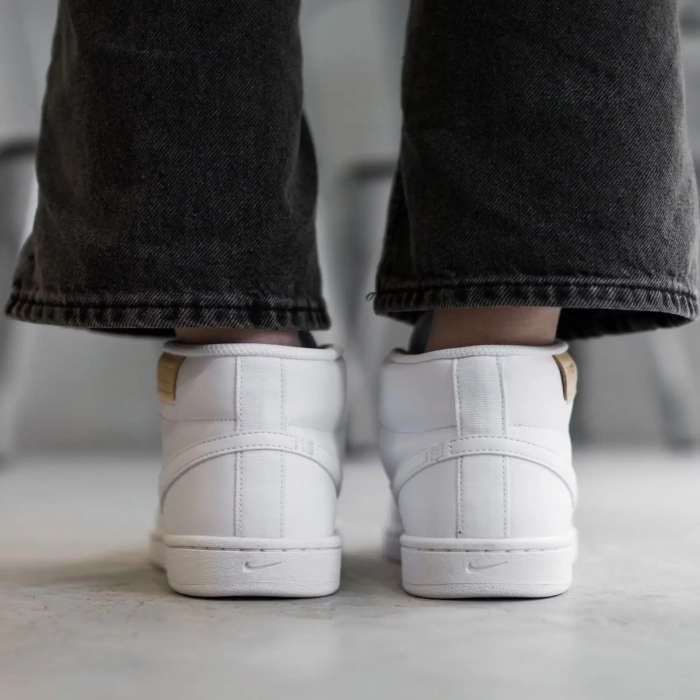 Кроссовки Nike Court Royale 2 Mid
