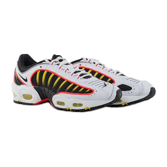 Кроссовки Nike AIR MAX OKETO