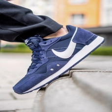 Кроссовки Nike VENTURE RUNNER