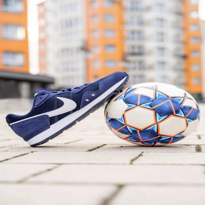 Кроссовки Nike VENTURE RUNNER