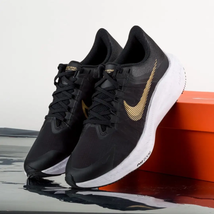 Кроссовки Nike ZOOM WINFLO 8